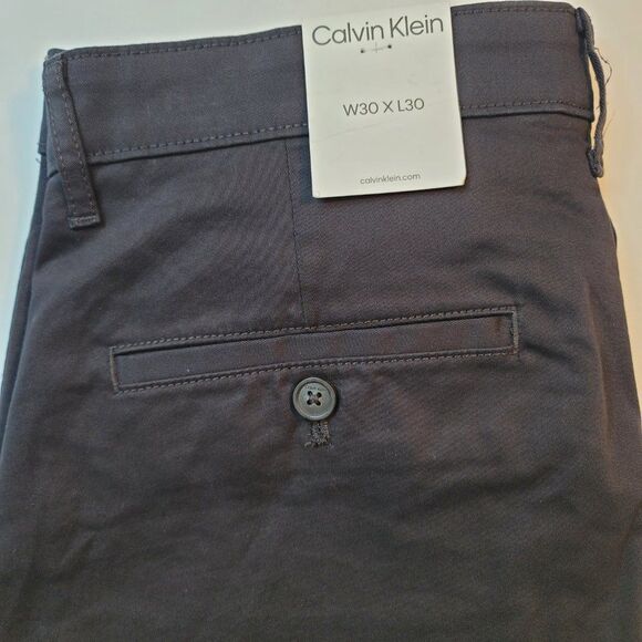 Calvin Klein Men's Straight-Fit Stretch Chino Pants - Picture 4 of 5
